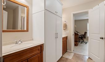 6053 N Central Ave, Batesville, AR 72501