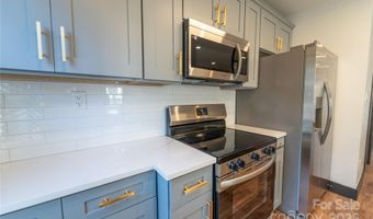 3150 Driftwood Dr B, Charlotte, NC 28205