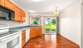 15671 Finch Ave, Apple Valley, MN 55124