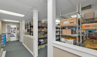 8 Eastern Ave, Barrington, NH 03825