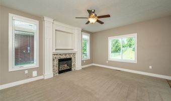 506 NW Ridgeline Dr, Ankeny, IA 50023