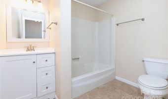 6 Woodmere Dr, Arden, NC 28704
