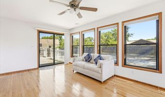 60 Pelican Dr, Bayville, NJ 08721