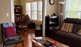 15 Villa Ave, Cranston, RI 02905
