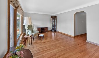 9949 Sterling Ave, Allen Park, MI 48101