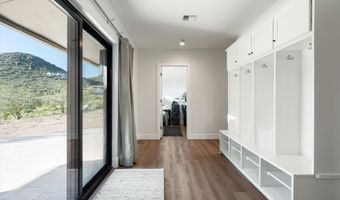 5201 E ROCKAWAY HILLS Dr, Cave Creek, AZ 85331