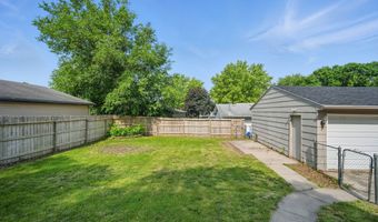 1118 NW Linden St, Ankeny, IA 50023