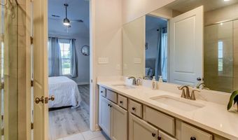 8705 BEDFORDSHIRE Dr, Bartlett, TN 38133