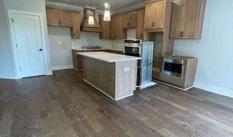 129 Silvercrest Dr, Acworth, GA 30101