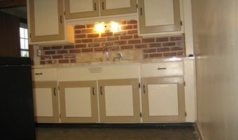 6 Pleasant St, Blackstone, MA 01504
