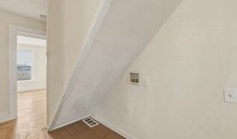 784 Howard Ave 2Nd Floor, Bridgeport, CT 06605