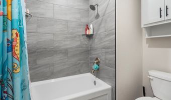 5912 SW Gentle Winds Ave, Bentonville, AR 72713