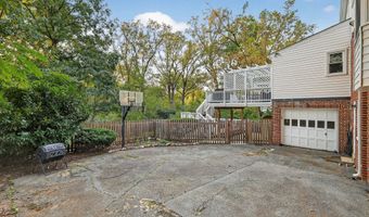 9302 W PARKHILL Dr, Bethesda, MD 20814