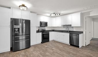 1440 N IDAHO Rd 1021, Apache Junction, AZ 85119