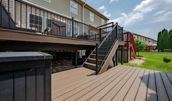 1658 PINEWIND Dr, Alburtis, PA 18011