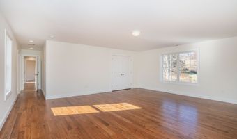 975 High Rd, Berlin, CT 06037