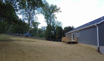 251 Briarwood Dr, Bedford, IN 47421