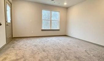 3422 SW Glen Rd, Bentonville, AR 72712