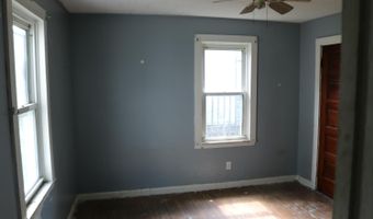 110 W Conwell St, Aurora, IN 47001