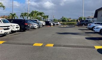 4280 Salt Lake Blvd C13, Honolulu, HI 96818