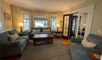 35 Annandale Rd, Newport, RI 02840