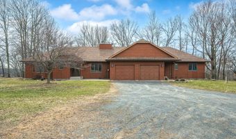 404 174th St, Amery, WI 54001