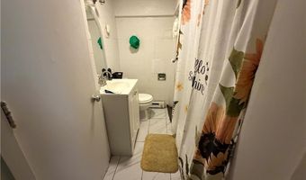 112 114 N 8th St, Allentown, PA 18101