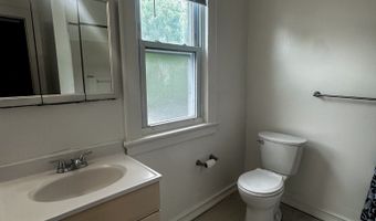 26 Stoehrs Pl, Bridgeport, CT 06606