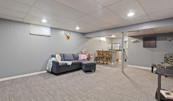 2369 Airport, Adrian, MI 49221