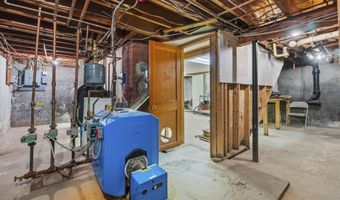 5 Pine St, Augusta, ME 04330