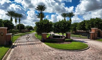 226 LAKE VISTA Dr, Auburndale, FL 33823