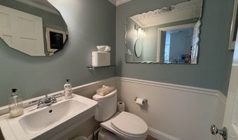 183 Montowese St A2, Branford, CT 06405