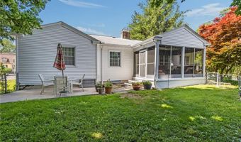 963 Hartford Ave, Johnston, RI 02919