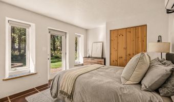56743 Spring River Loop, Bend, OR 97707