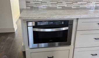 731 County Road 356, Adkins, TX 78101