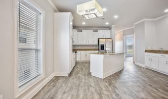 183 Mcdonnell Ave Unit 203, Biloxi, MS 39531