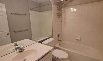 7738 HERITAGE WOODS Way, Annandale, VA 22003