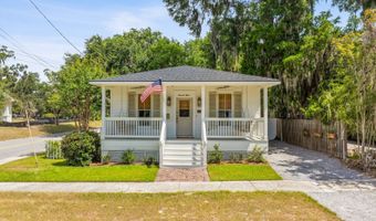 1711 Duke St, Beaufort, SC 29902