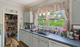 819 Corbin St, Albemarle, NC 28001