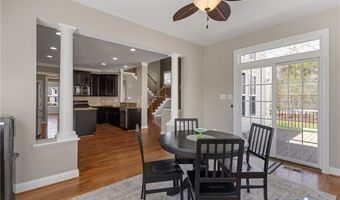 9118 Colonnade Cir, Ashland, VA 23005