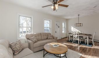31 Anthony St, Coventry, RI 02816