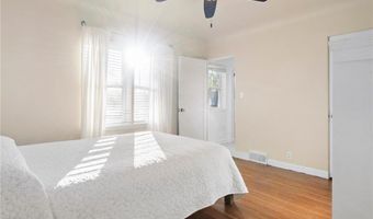 1019 Ash St, Alexandria, MN 56308