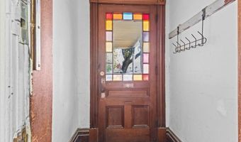 21 Hyde St 1, Burlington, VT 05401