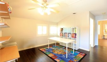 1316 Southwood St, Alice, TX 78332