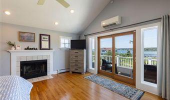 170 W Beach Rd, Charlestown, RI 02813
