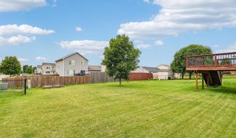 4704 NE Hayes Dr, Ankeny, IA 50021