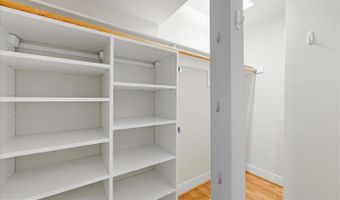 66 FRANKLIN St #418, Annapolis, MD 21401
