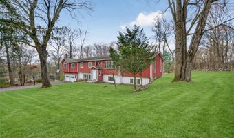 11 Kent Rd, Airmont, NY 10952