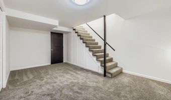 4387 Arden View Ct, Arden Hills, MN 55112