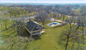 114 Private Road 2387, Alvord, TX 76225